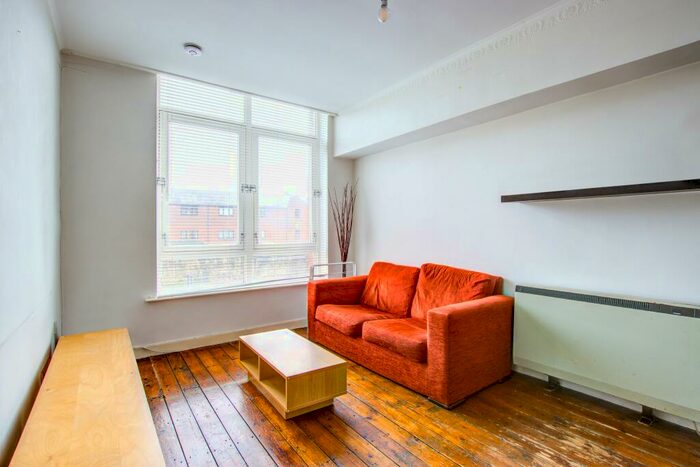 1 Bedroom Flat For Sale In Clayton House, Bath Lane, Newcastle Upon Tyne, NE4