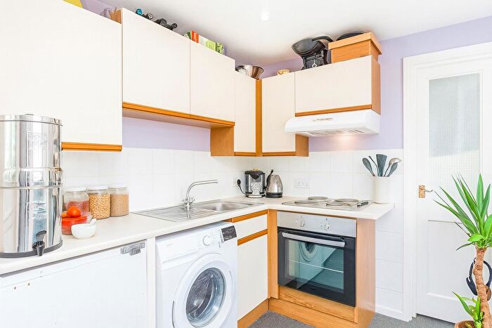 1 Bedroom Flat To Rent In Claverham Road, Claverham, BS49