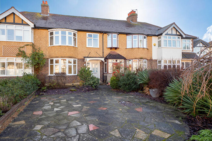 3 Bedroom Terraced House For Sale In Kenley Walk, Cheam, Sutton, SM3