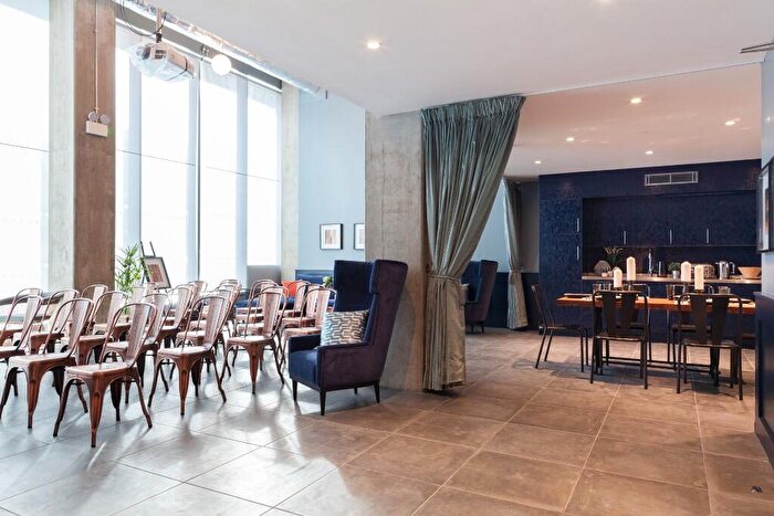 Studio To Rent In A Old Oak Lane, London, NW10