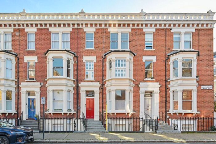 2 Bedroom Flat To Rent In Bolingbroke Road, Brook Green, London, W14