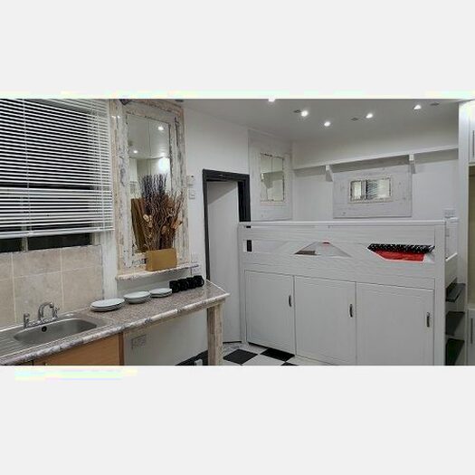 Studio To Rent In Morrish Road, Brixton, London, SW2