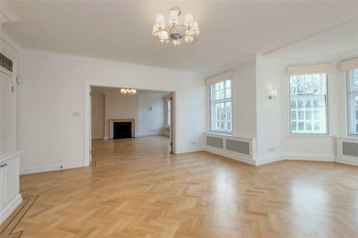 5 Bedroom Flat To Rent In Hanover House, St. John's Wood High Street, NW8