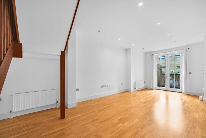 1 Bedroom Flat To Rent In Kilby Court, Osier Lane, London, SE10