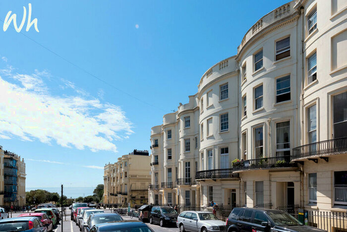 Studio To Rent In Brunswick Place, Hove, BN3
