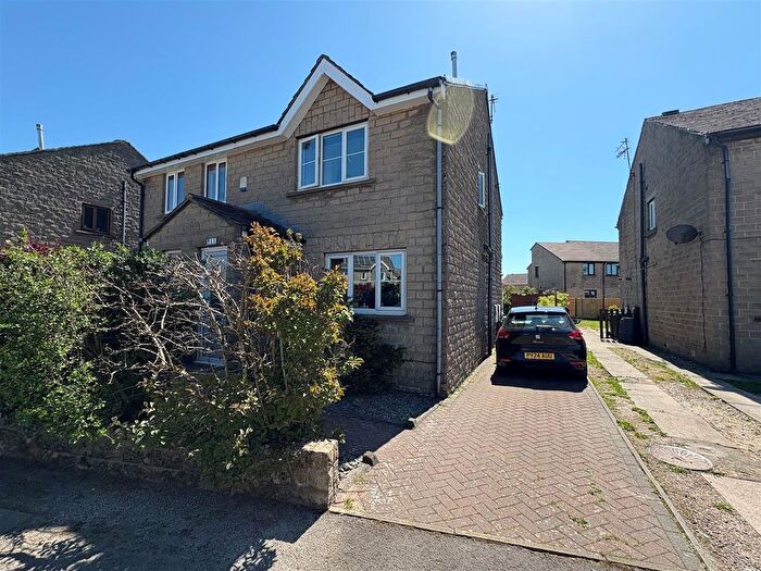 3 Bedroom Semi-Detached House For Sale In Grouse Moor Lane, Queensbury, BD13