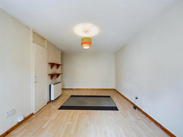 1 Bedroom Flat For Sale In Montague Hill South, Kingsdown, Bristol, BS2