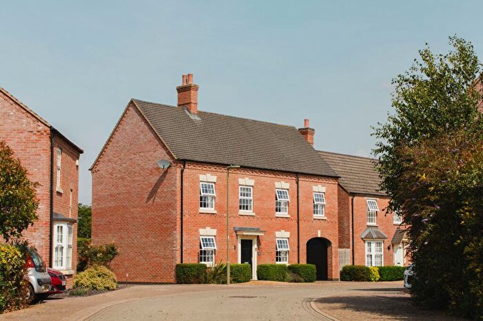 4 Bedroom Detached House For Sale In Watts Road, Banbury, OX16