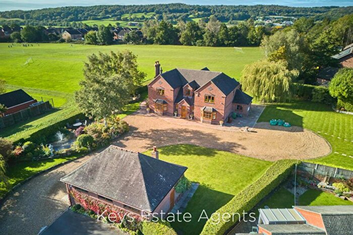 4 Bedroom Detached House For Sale In Lid Lane, Cheadle, Stoke-On-Trent, ST10