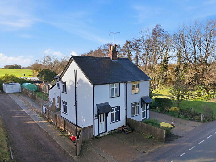 3 Bedroom Semi-Detached House For Sale In Kelvedon Road, Inworth, Essex, C05