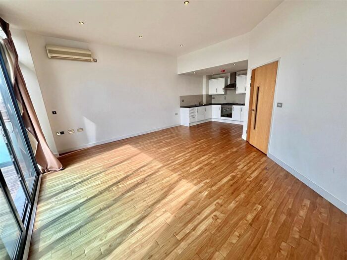2 Bedroom Penthouse To Rent In Belward Street, Nottingham, NG1