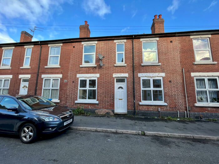 5 Bedroom Terraced House To Rent In Holcombe Street, Normanton, DE23
