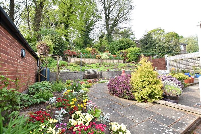 3 Bedroom Detached House For Sale In Baronsway, Leeds, West Yorkshire, LS15