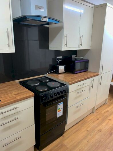 4 Bedroom Flat To Rent In Chalton Street, NW1