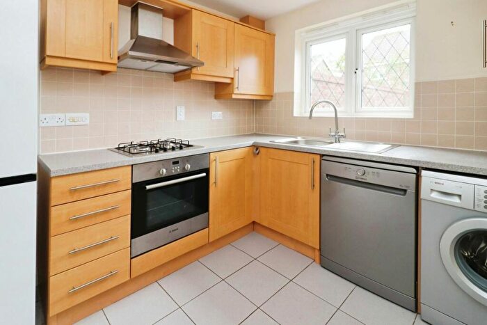 3 Bedroom Terraced House For Sale In The Furlong, Bedford, MK43