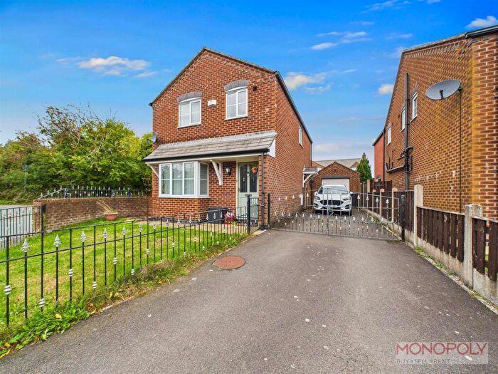 3 Bedroom Detached House For Sale In Mount Zion, Brymbo, Wrexham, LL11