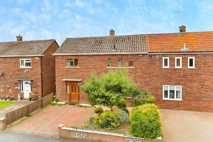 4 Bedroom Semi Detached House To Rent In Twyford Road, Hadlow, Tonbridge, TN11