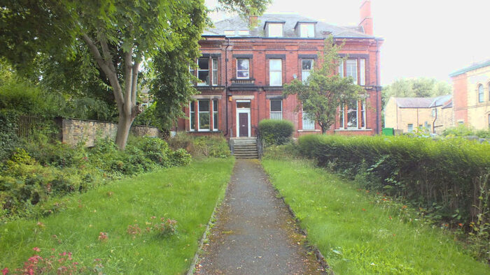 Studio To Rent In Woodhouse Cliff, Leeds, West Yorkshire, LS6