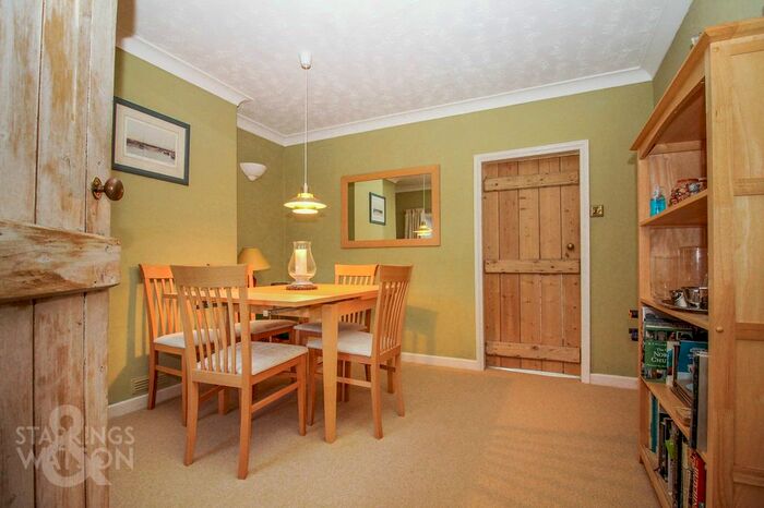 3 Bedroom Terraced House For Sale In Barn Terrace, Brundall, Norwich NR13