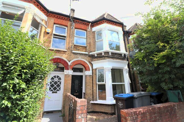 2 Bedroom Apartment To Rent In Churchill Road, London, NW2