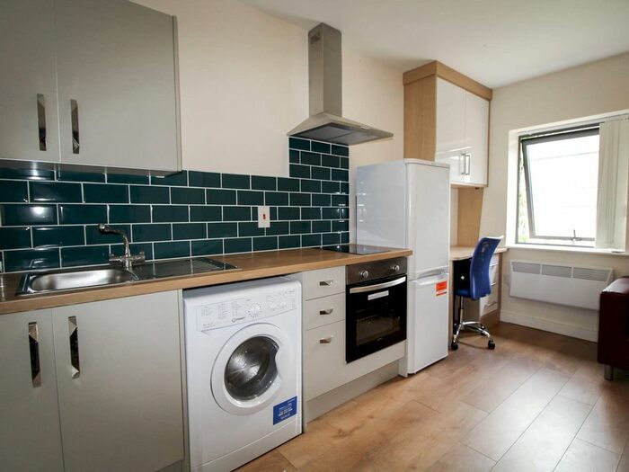 Studio To Rent In Lofthouse Place, Leeds, LS2