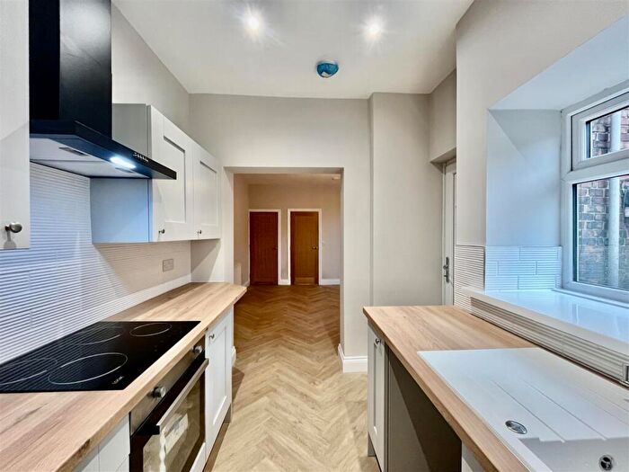 1 Bedroom Flat To Rent In Kells Lane, Gateshead, NE9