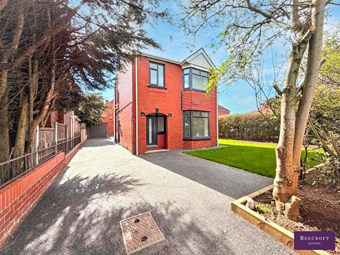 3 Bedroom Detached House For Sale In Saltersbrook Road, Darfield, Barnsley, S73