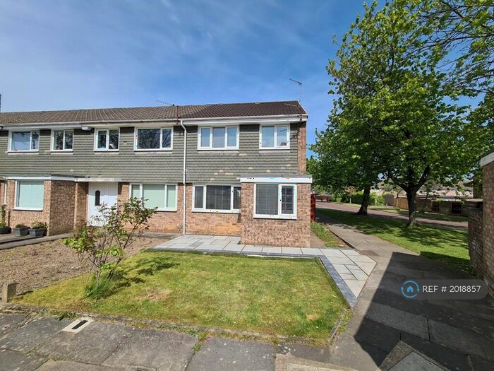 3 Bedroom End Of Terrace House To Rent In Cowdray Court, Newcastle Upon Tyne, NE3