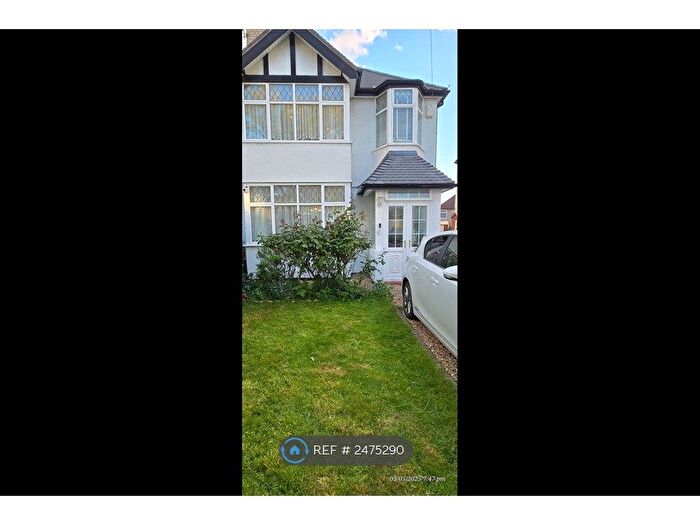 3 Bedroom Semi-Detached House To Rent In Haslam Avenue, Sutton, SM3