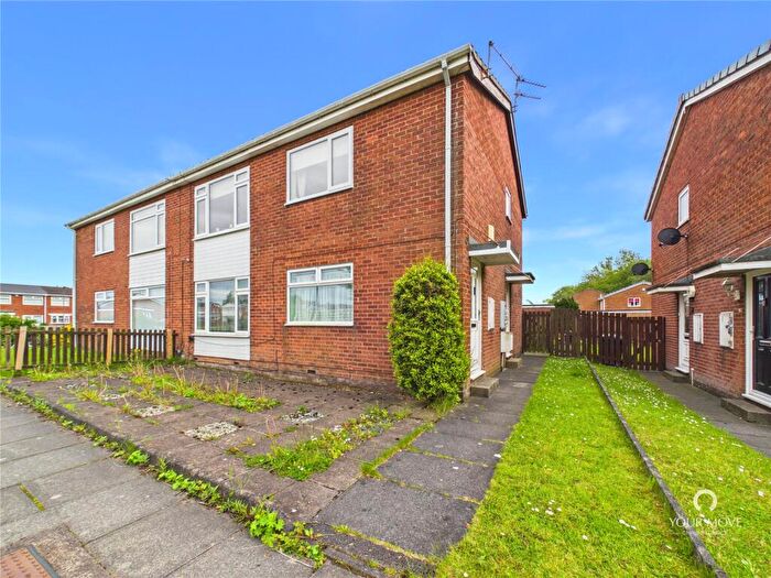 2 Bedroom Flat For Sale In Canterbury Avenue, Wallsend, Tyne And Wear, NE28