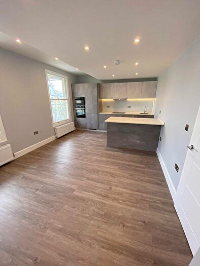 1 Bedroom Flat To Rent In Bedroom Flat – Wilberforce Road, Finsbury Park, N4