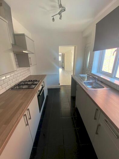 2 Bedroom Flat To Rent In Denwick Avenue, Lemington, NE15