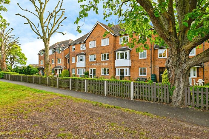 2 Bedroom Flat For Sale In Lyndhurst Court, Hunstanton, Norfolk, PE36