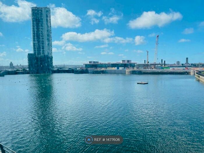 2 Bedroom Flat To Rent In William Jessop Way, Liverpool, L3