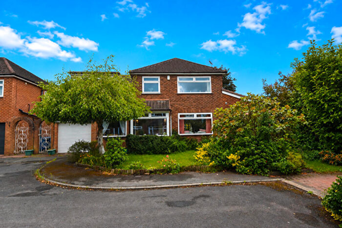 4 Bedroom Detached House For Sale In Brentwood Avenue, Cadishead, M44