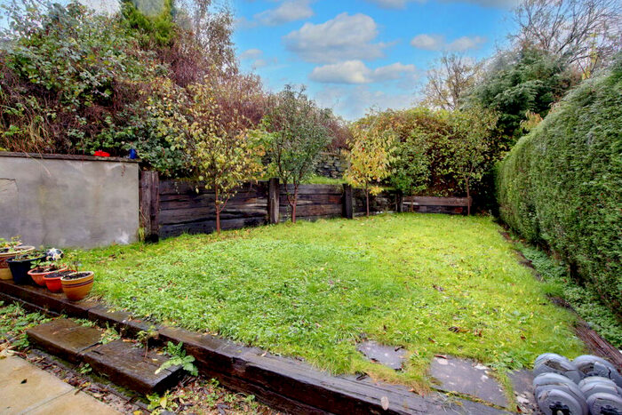2 Bedroom Semi-Detached Bungalow For Sale In Pentland Avenue, Clayton, Bradford, BD14
