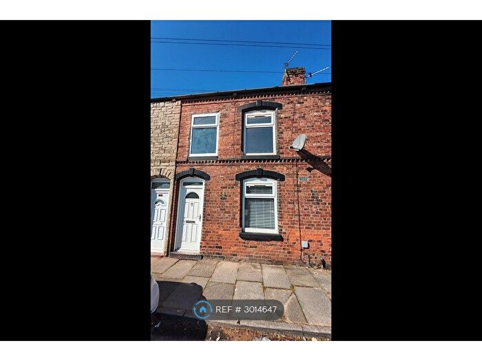 3 Bedroom Terraced House To Rent In Derby St, Wigan, WN3
