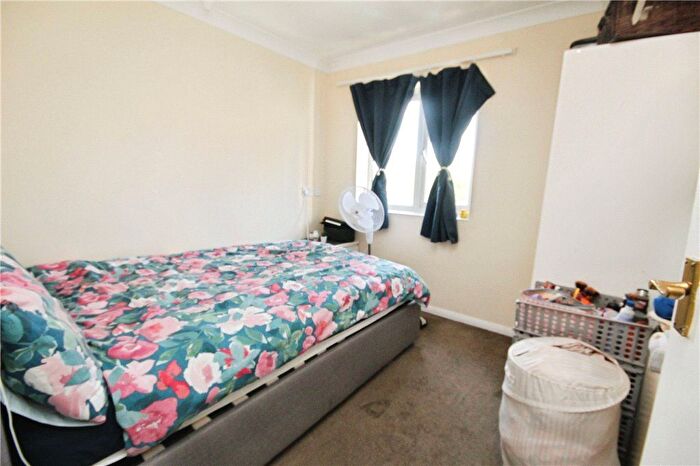 1 Bedroom Flat To Rent In Mayday Road, Thornton Heath, CR7