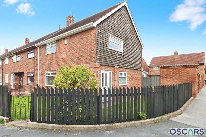 3 Bedroom Terraced House For Sale In Kennet Road, Hull, HU8