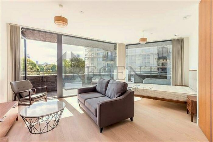Apartment To Rent In Mono Tower, Penn Street, N1