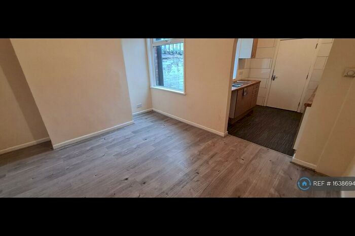 2 Bedroom Terraced House To Rent In Brocklehurst Street, Manchester, M9