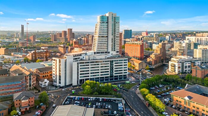1 Bedroom Apartment For Sale In Bridgewater Place, Water Lane, Leeds City Centre, LS11