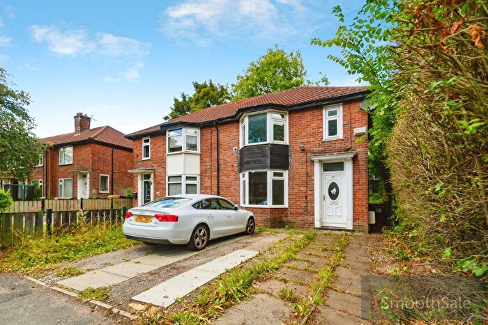 3 Bedroom Semi-Detached House For Sale In Moss Bank Way, Bolton, BL1