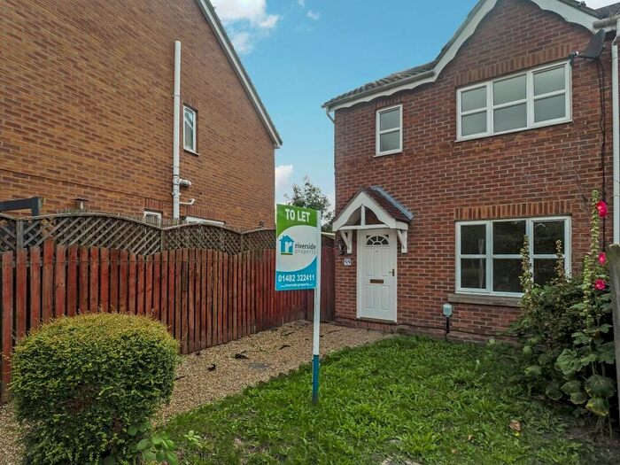 3 Bedroom Semi-Detached House To Rent In Mast Drive, Hull, HU9