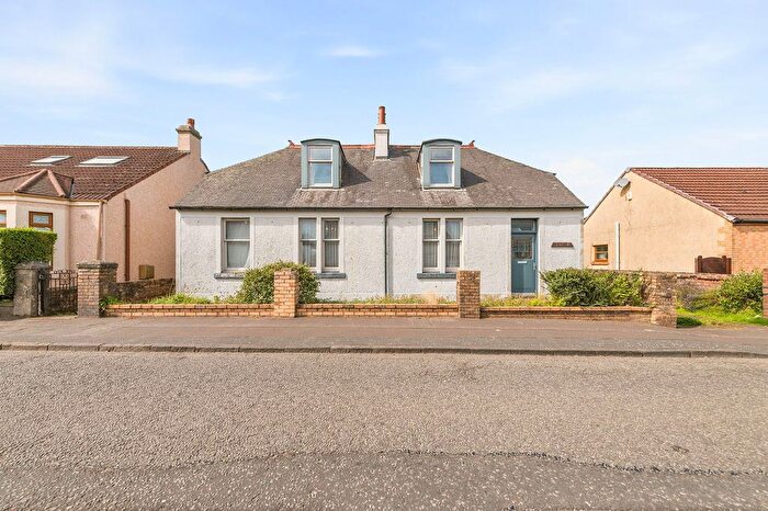 3 Bedroom Detached House For Sale In Station Road, Armadale, EH48