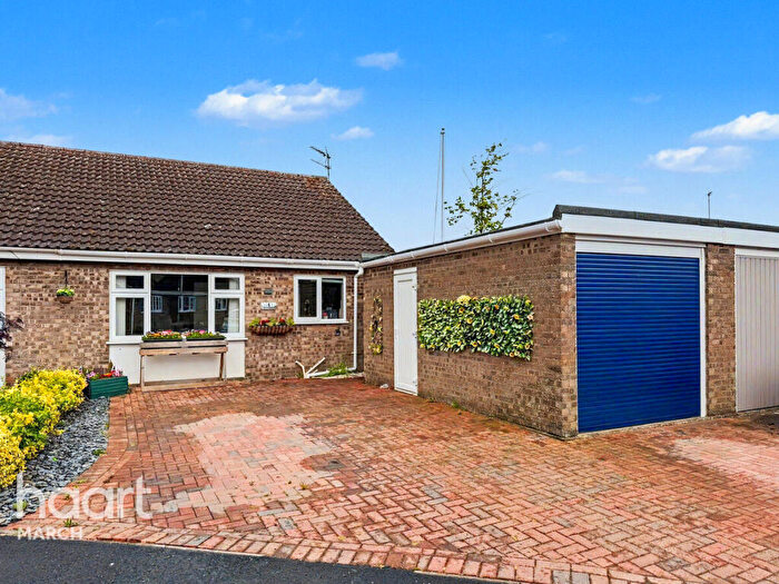 2 Bedroom Semi-Detached Bungalow For Sale In Morton Way, Wimblington, PE15
