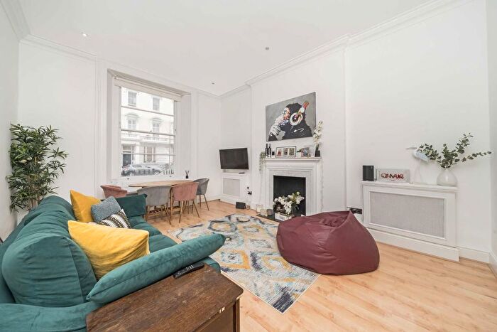 2 Bedroom Flat To Rent In St. Georges Drive, Pimlico, SW1V