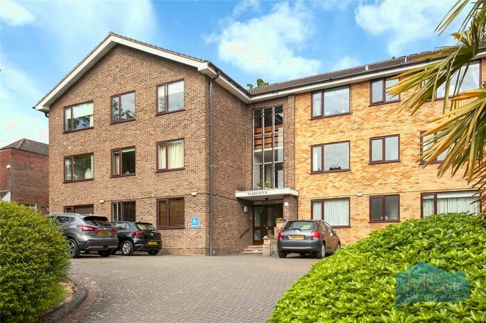 2 Bedroom Flat To Rent In Fairfield, Oakleigh Park North, Whetstone, London, N20