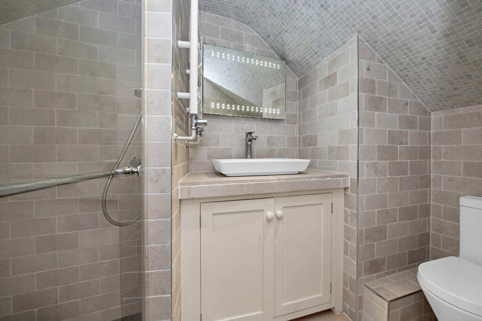 4 Bedroom Town House To Rent In Orchard Street, Bury St. Edmunds, IP33