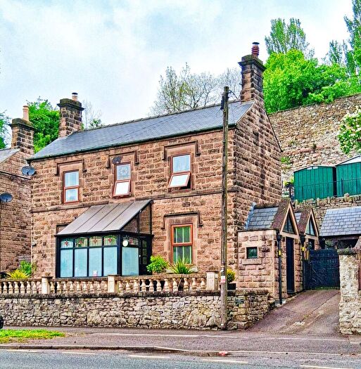 5 Bedroom Detached House For Sale In Bakewell Road, Matlock, DE4